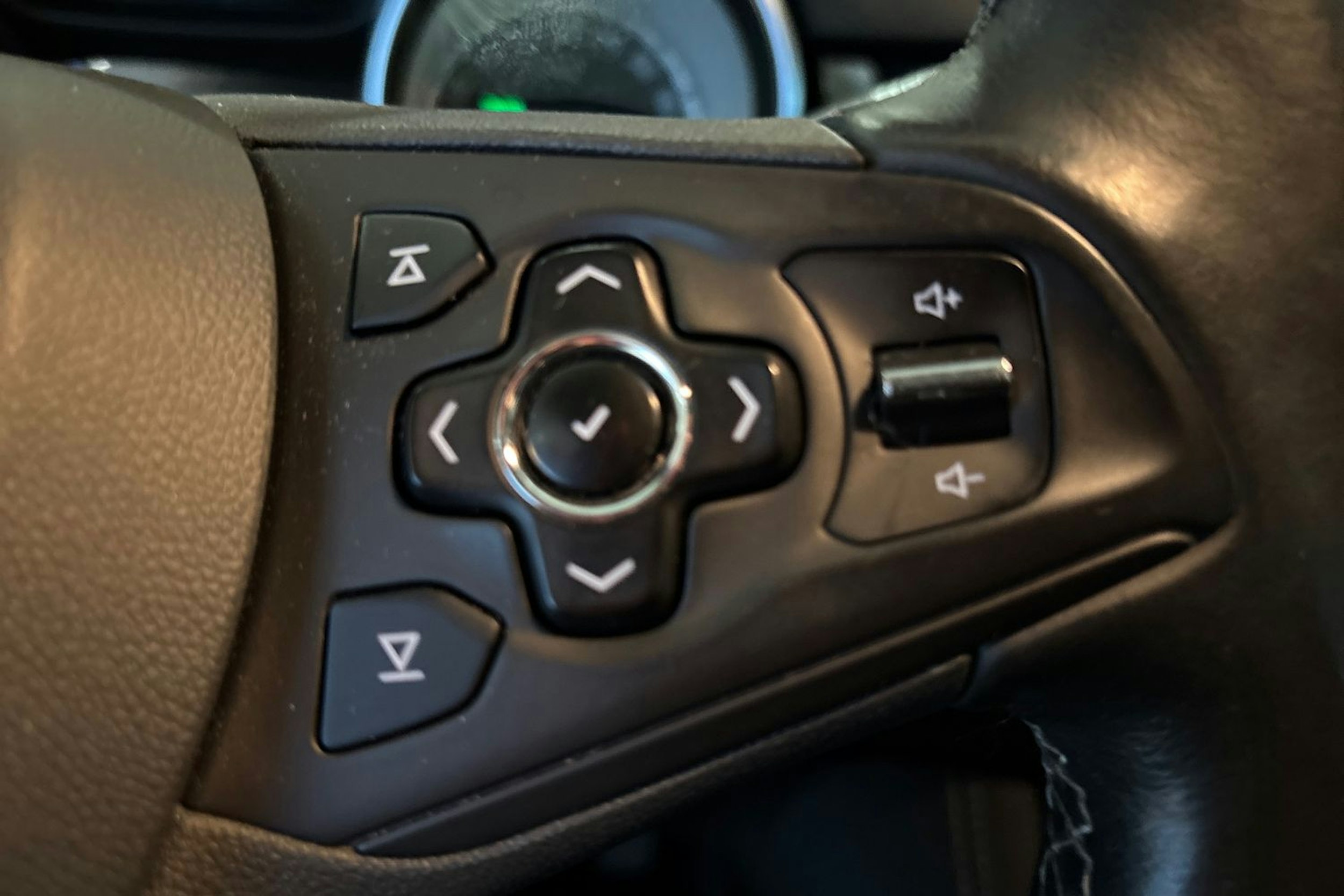 musta Opel Astra 2018 kuva 18.