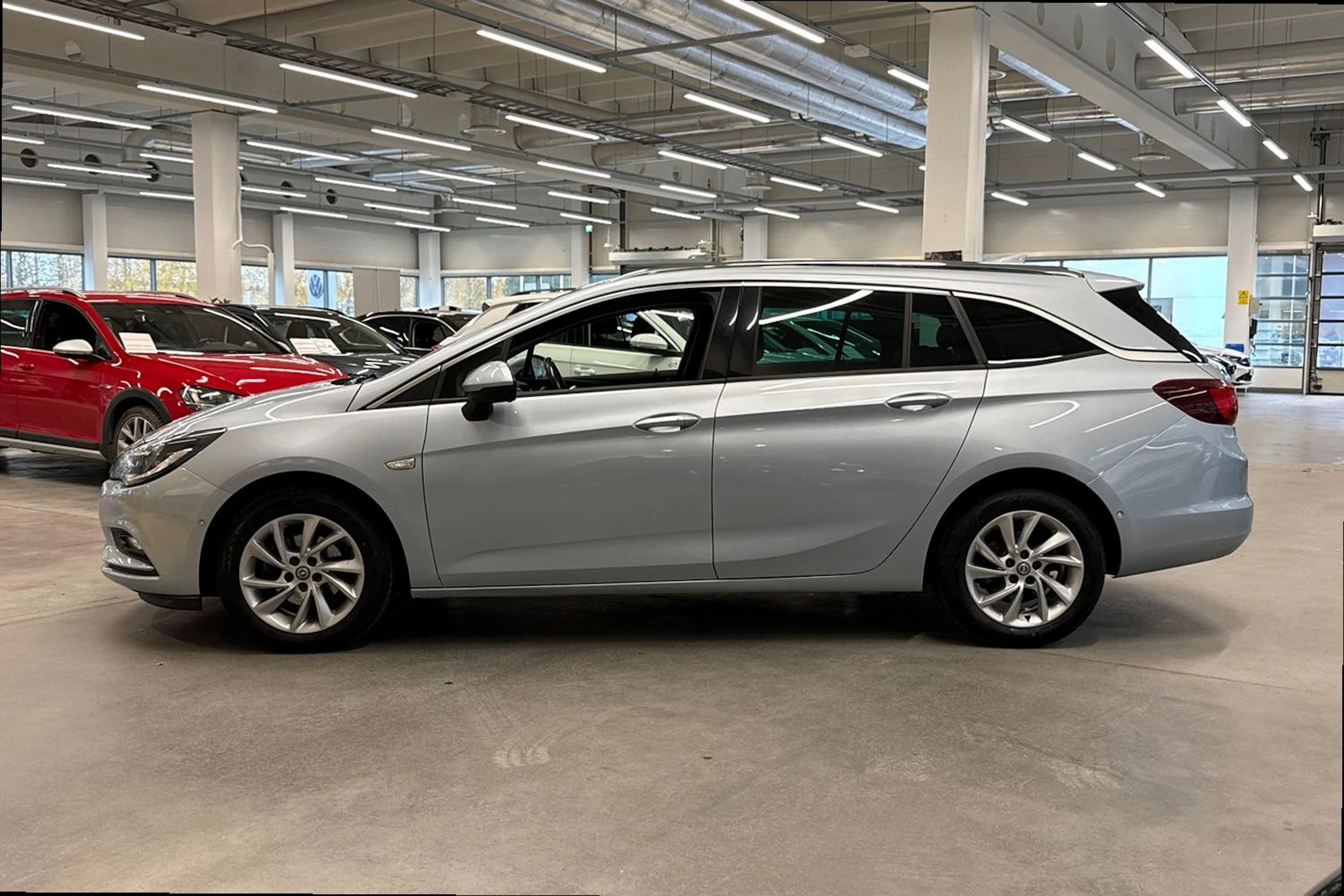 hopea Opel Astra 2018 kuva 7.