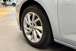 hopea Opel Astra 2018 kuva 12.