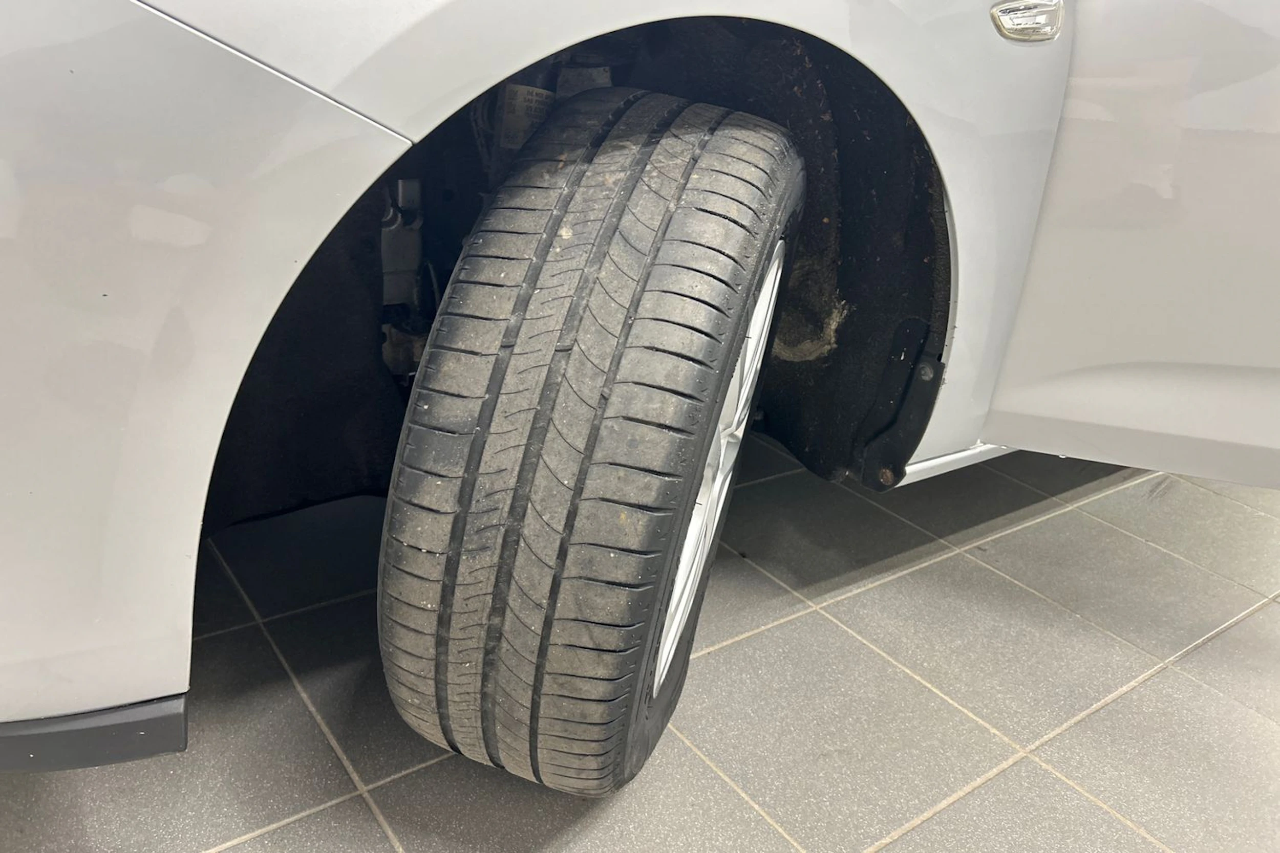 hopea Opel Astra 2018 kuva 13.