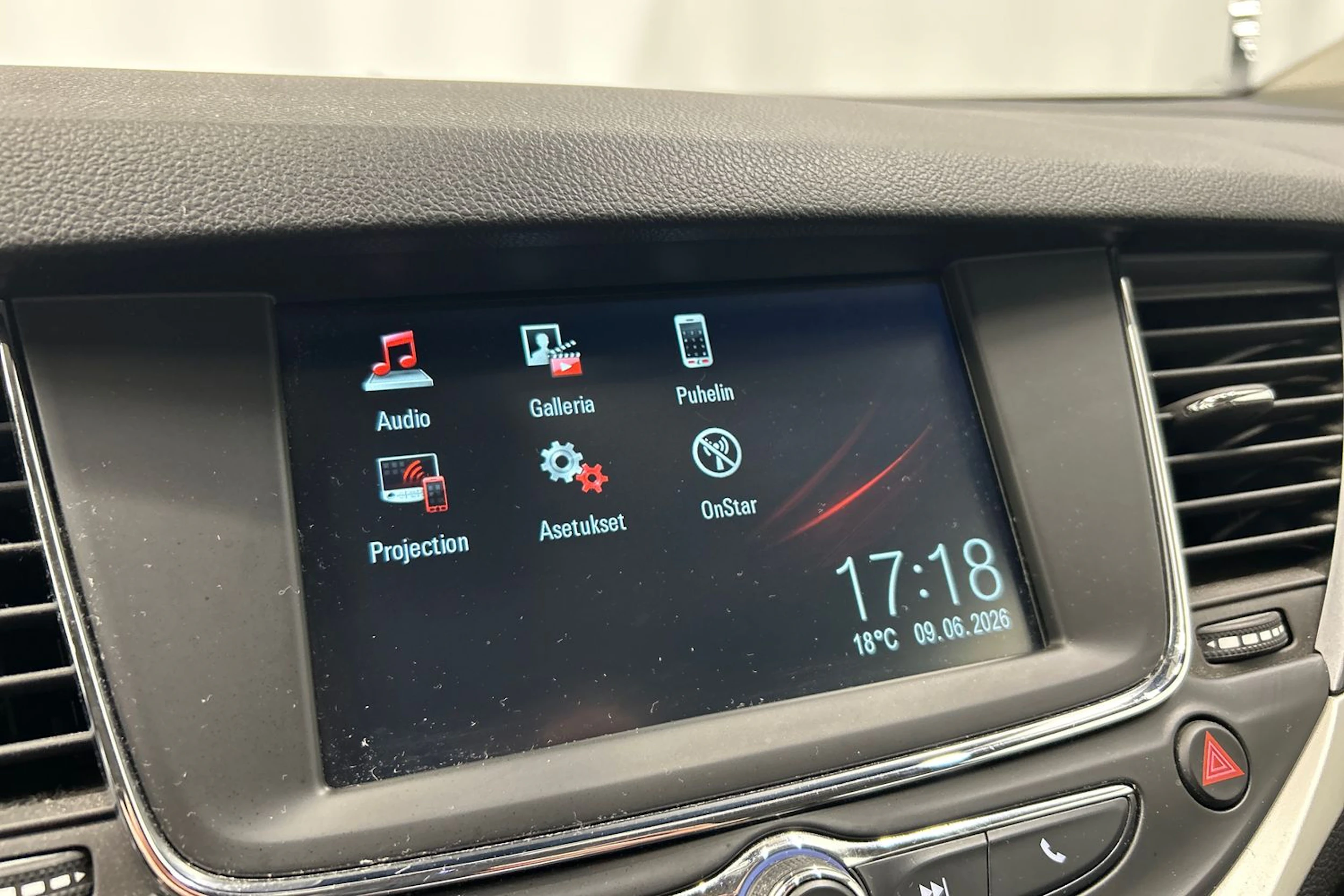 hopea Opel Astra 2018 kuva 22.