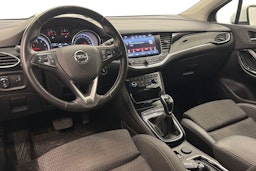 valkoinen Opel Astra 2018 kuva 7.
