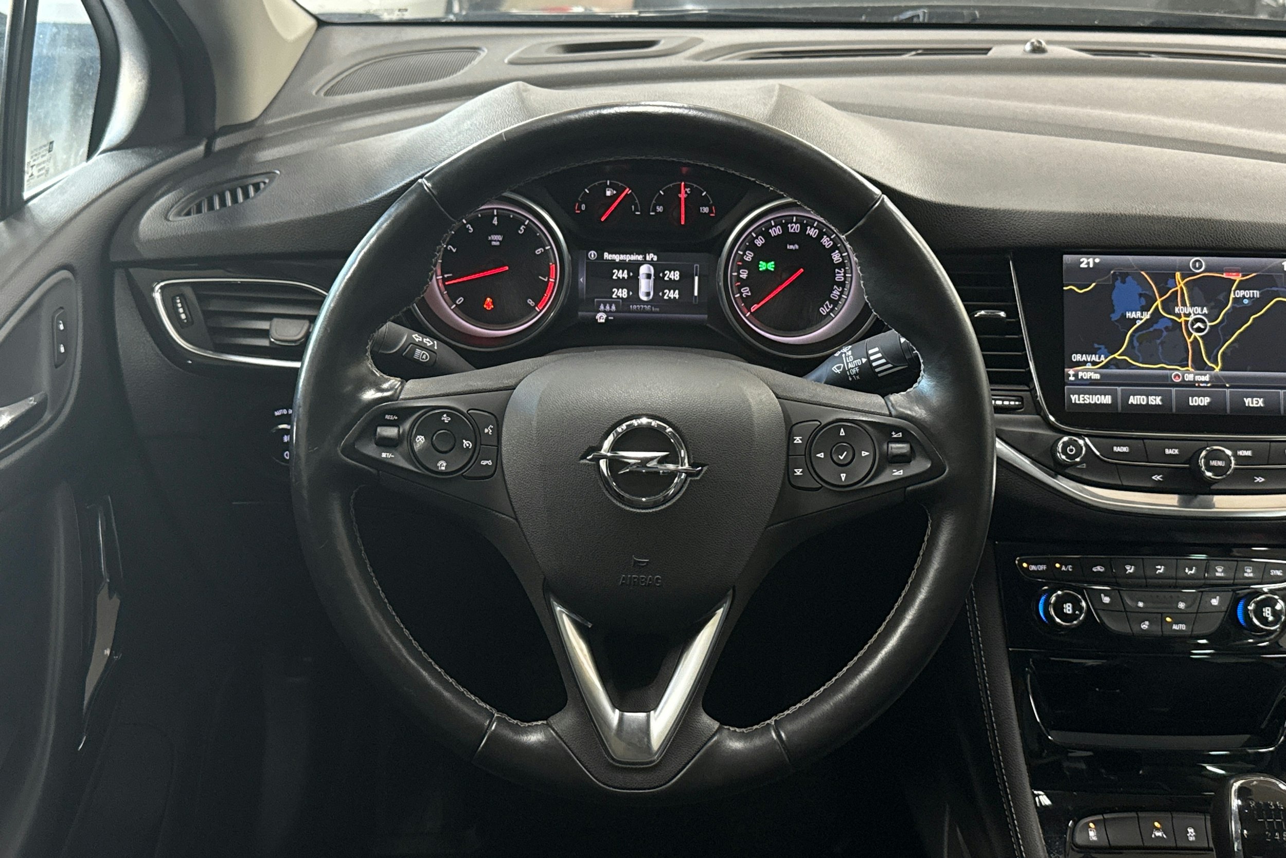 harmaa Opel Astra 2018 kuva 9.