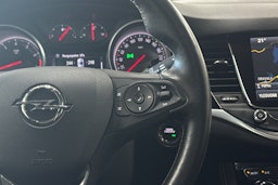 harmaa Opel Astra 2018 kuva 12.