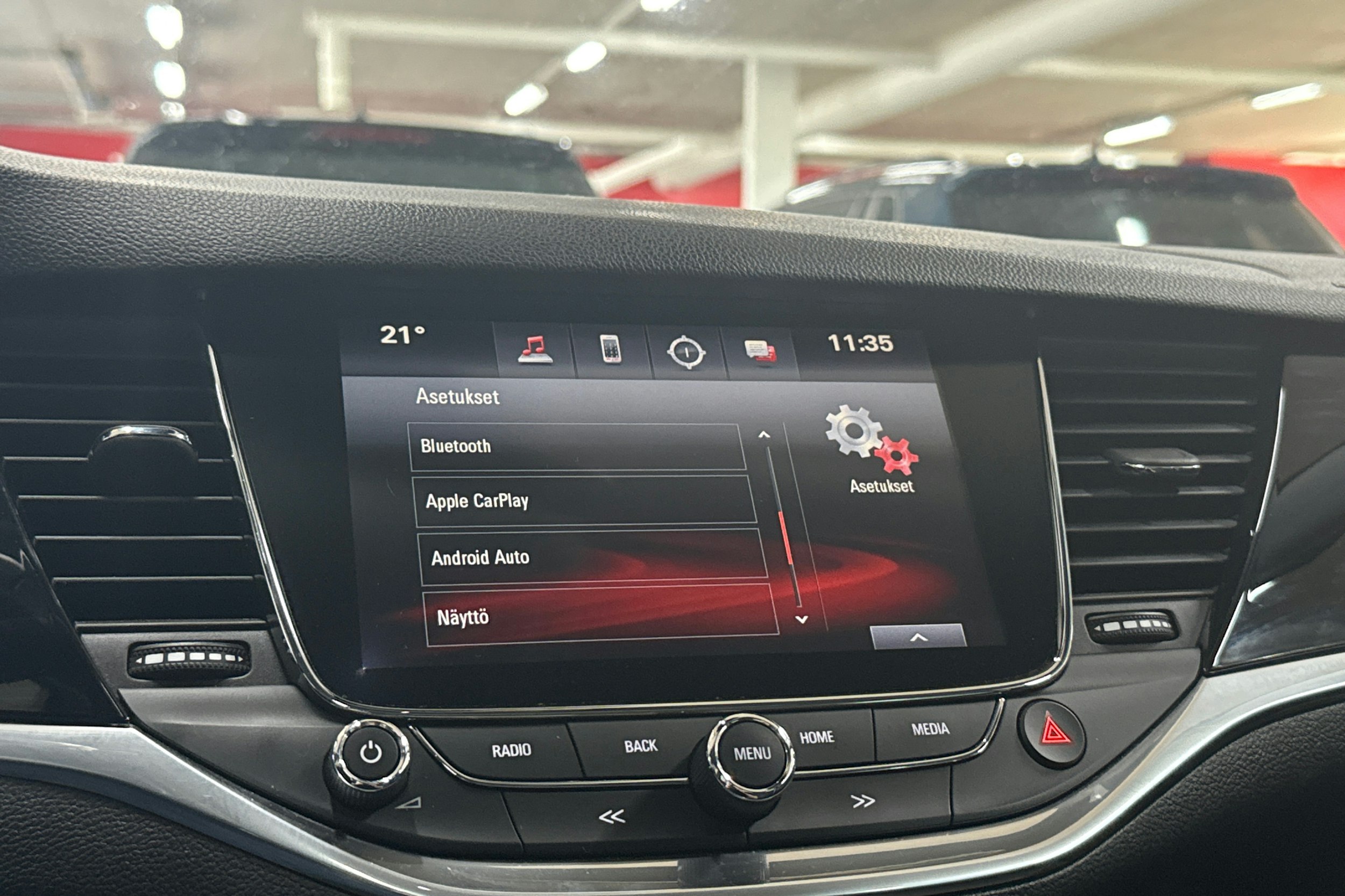 harmaa Opel Astra 2018 kuva 16.