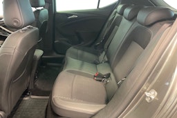 Harmaa Opel ASTRA 2018 kuva 10.