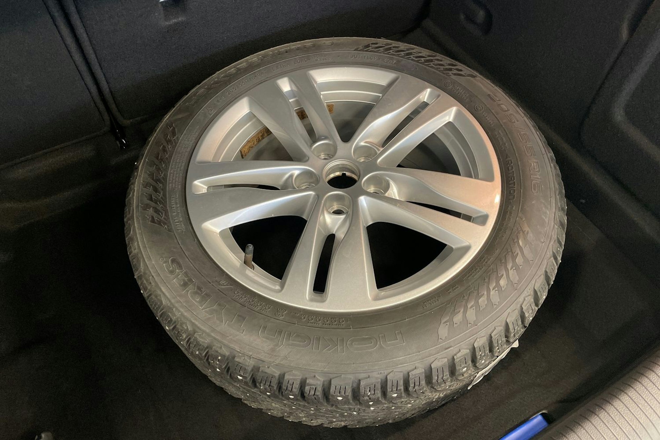 Harmaa Opel ASTRA 2018 kuva 13.