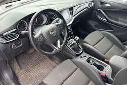 musta Opel Astra 2018 kuva 3.