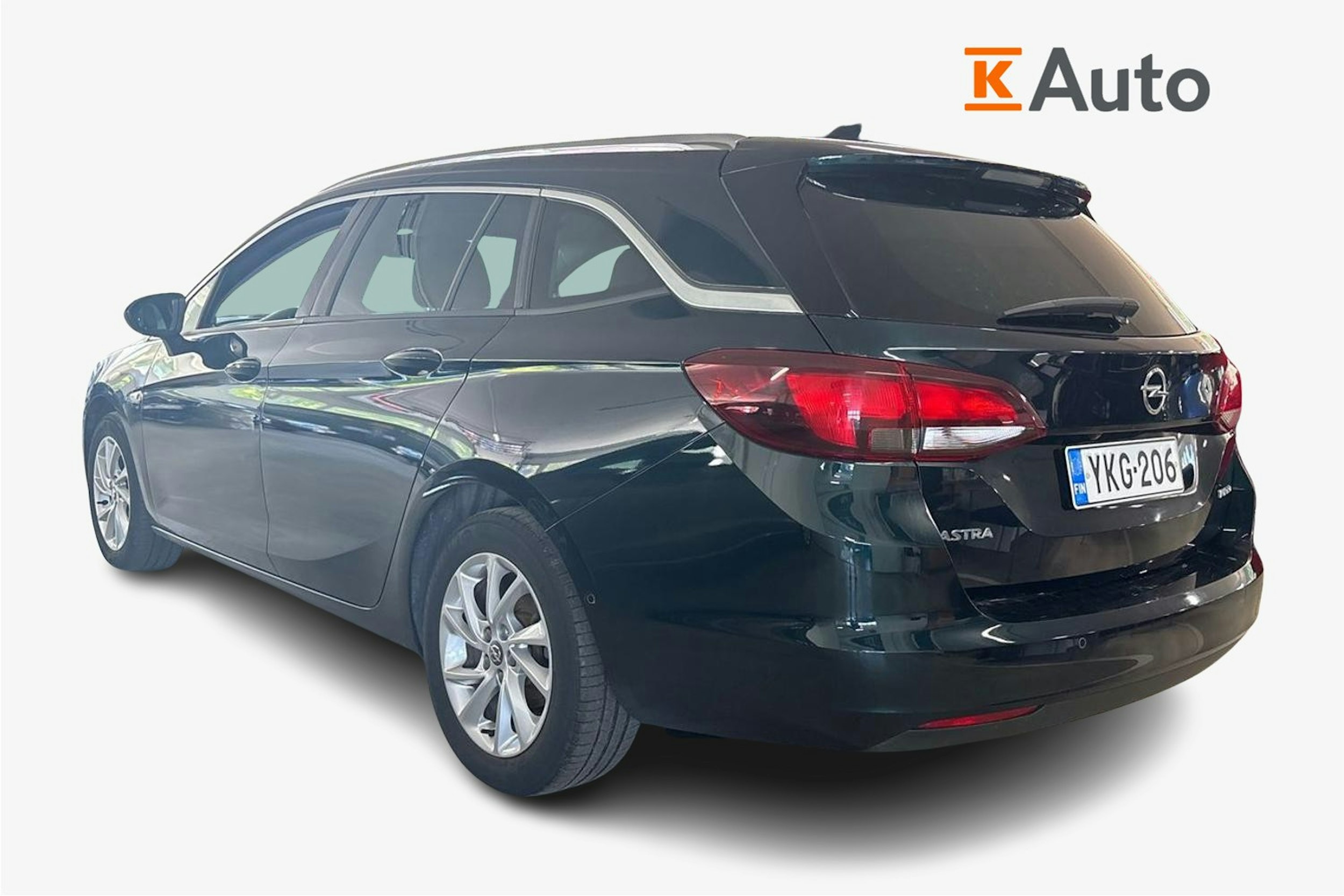 Vihreä Opel ASTRA 2018 kuva 2.
