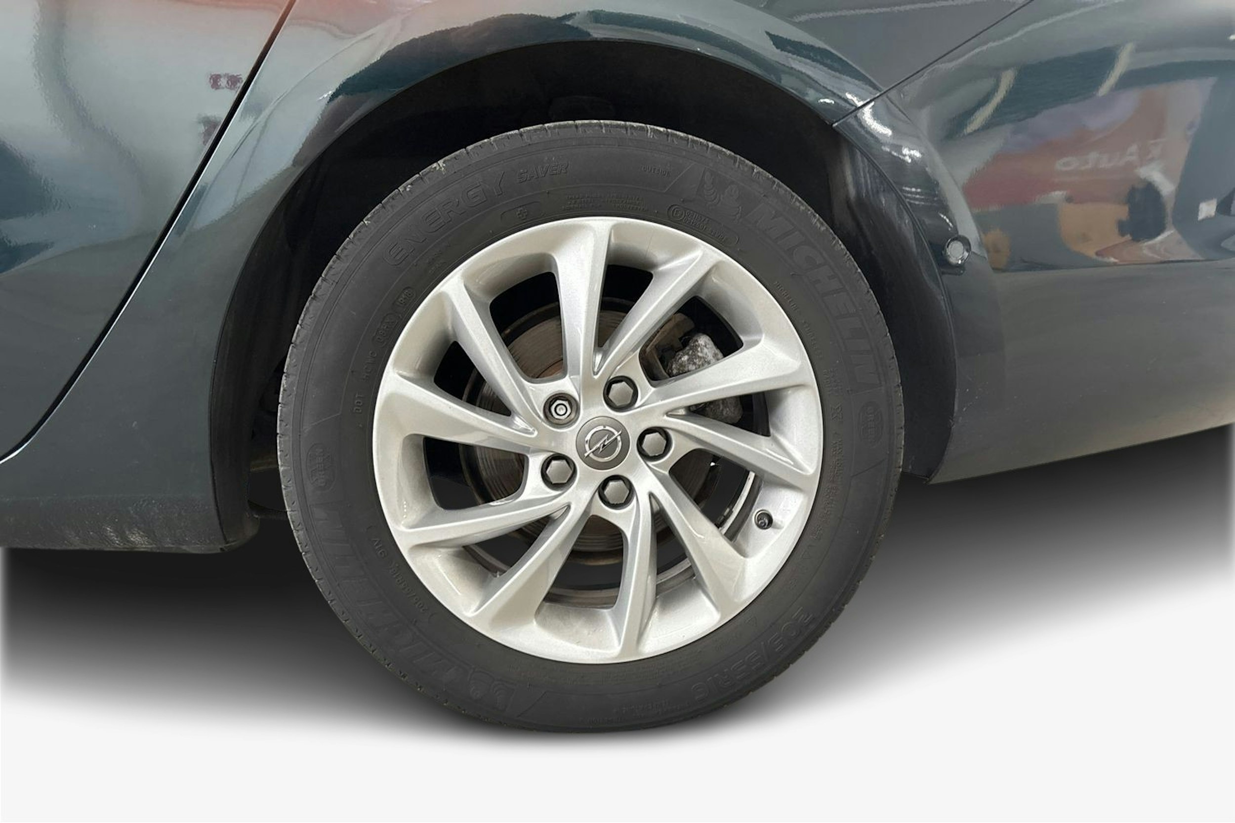 Vihreä Opel ASTRA 2018 kuva 11.