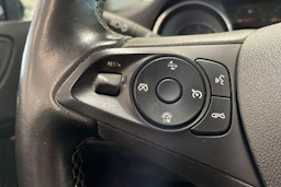 musta Opel Astra 2018 kuva 14.