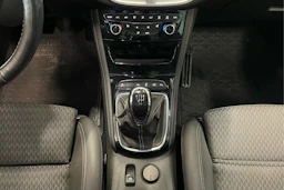 musta Opel Astra 2018 kuva 19.