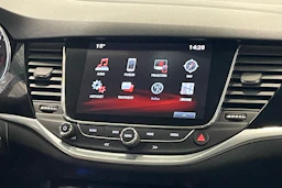 musta Opel Astra 2018 kuva 22.