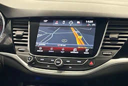 musta Opel Astra 2018 kuva 24.