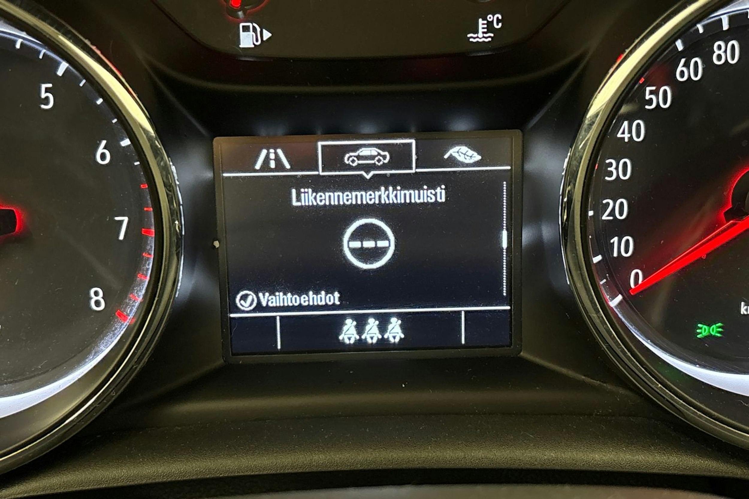 hopea Opel Astra 2019 kuva 21.
