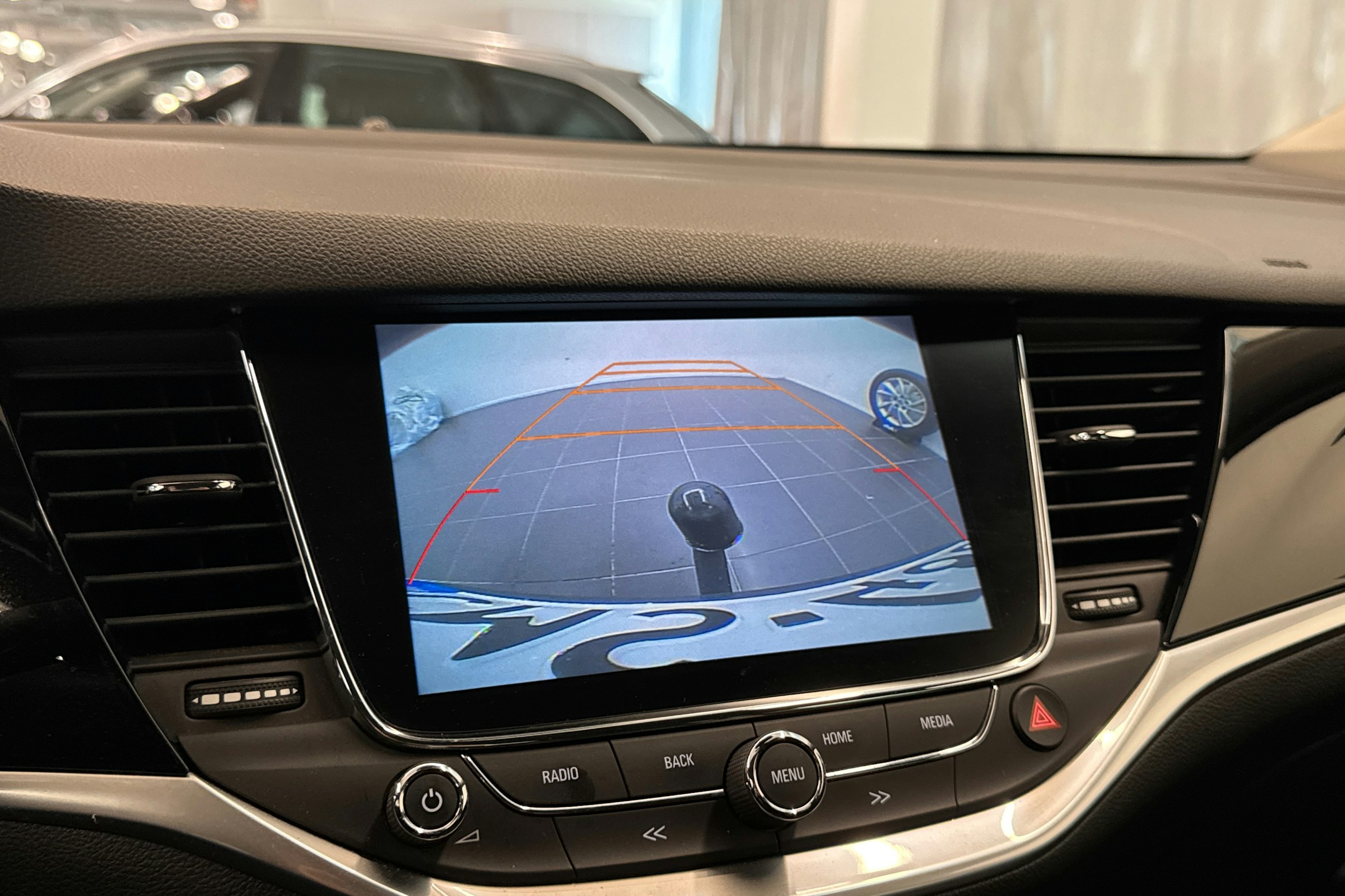 harmaa Opel Astra 2019 kuva 31.