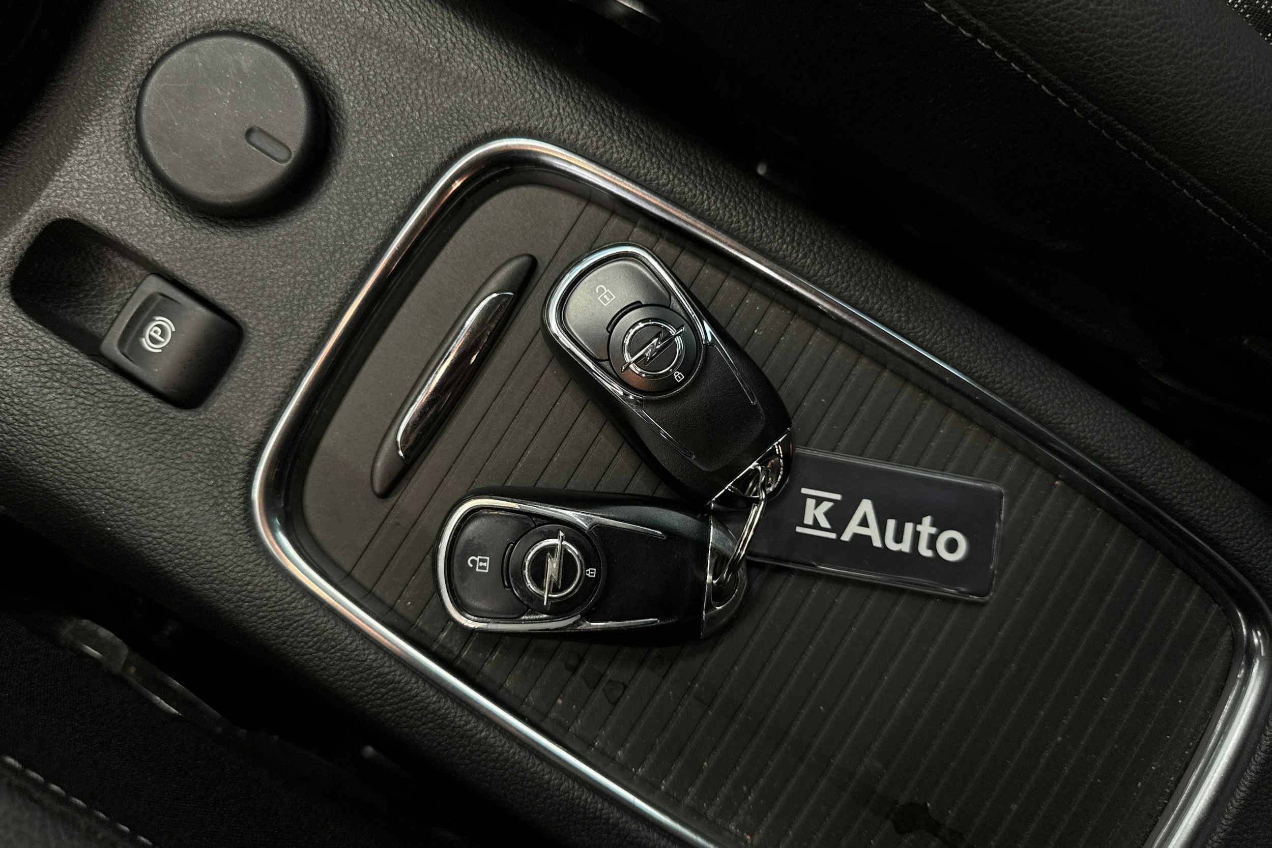 harmaa Opel Astra 2019 kuva 33.