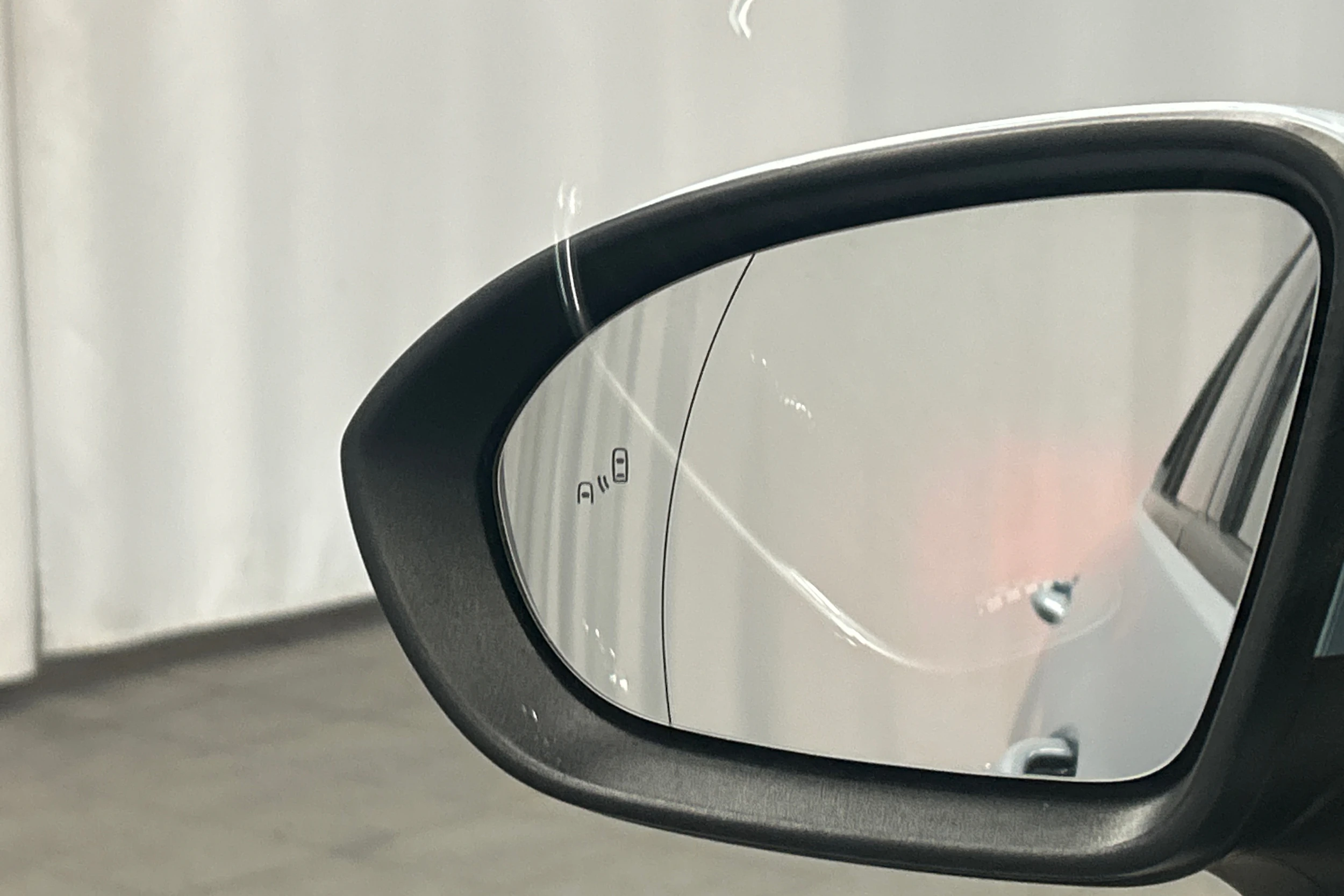 Hopea Opel ASTRA 2019 kuva 31.