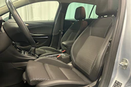 Hopea Opel ASTRA 2019 kuva 32.