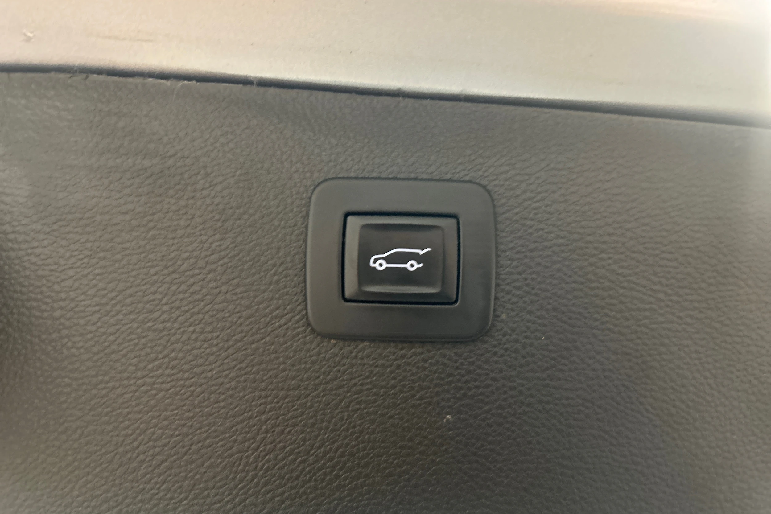 Hopea Opel ASTRA 2019 kuva 34.