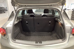 harmaa Opel Astra 2019 kuva 15.