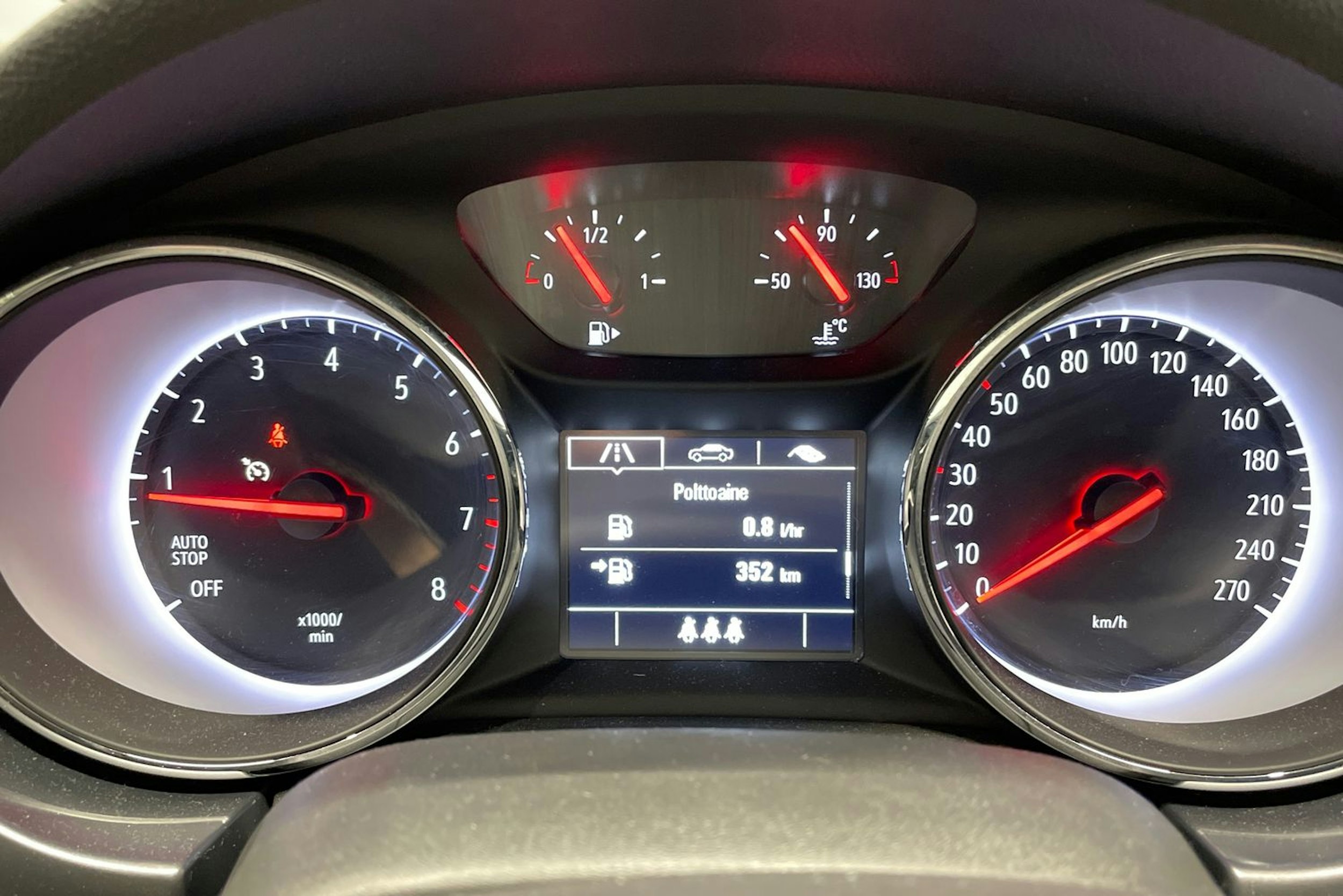 harmaa Opel Astra 2019 kuva 16.
