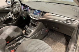 harmaa Opel Astra 2019 kuva 25.