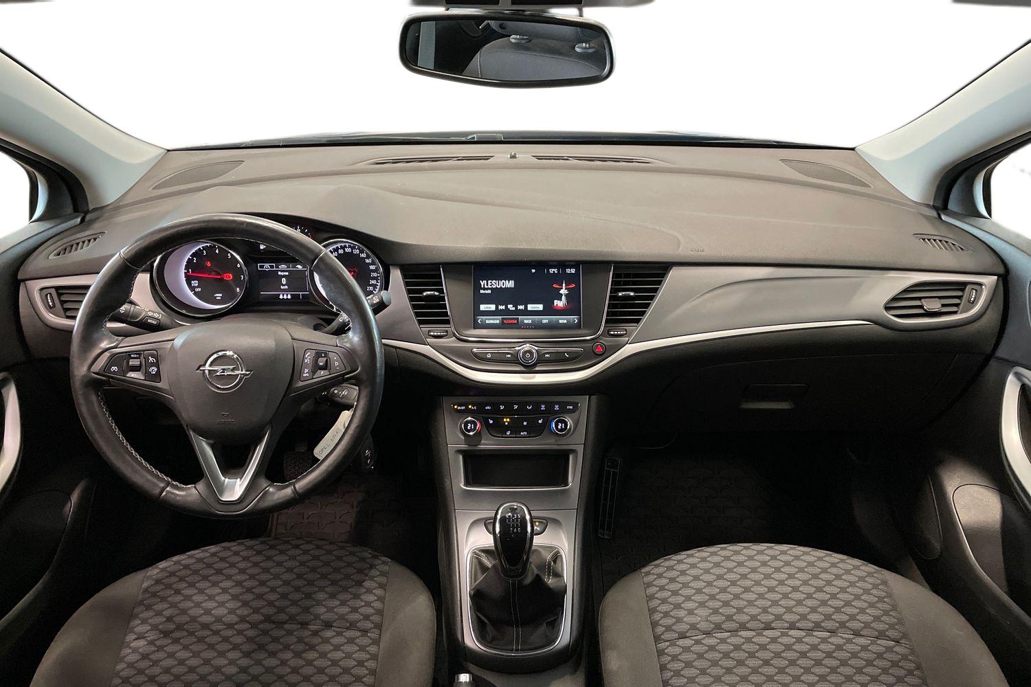 Opel Astra 5-ov Comfort 150 Turbo 2019, kuva 7/24
