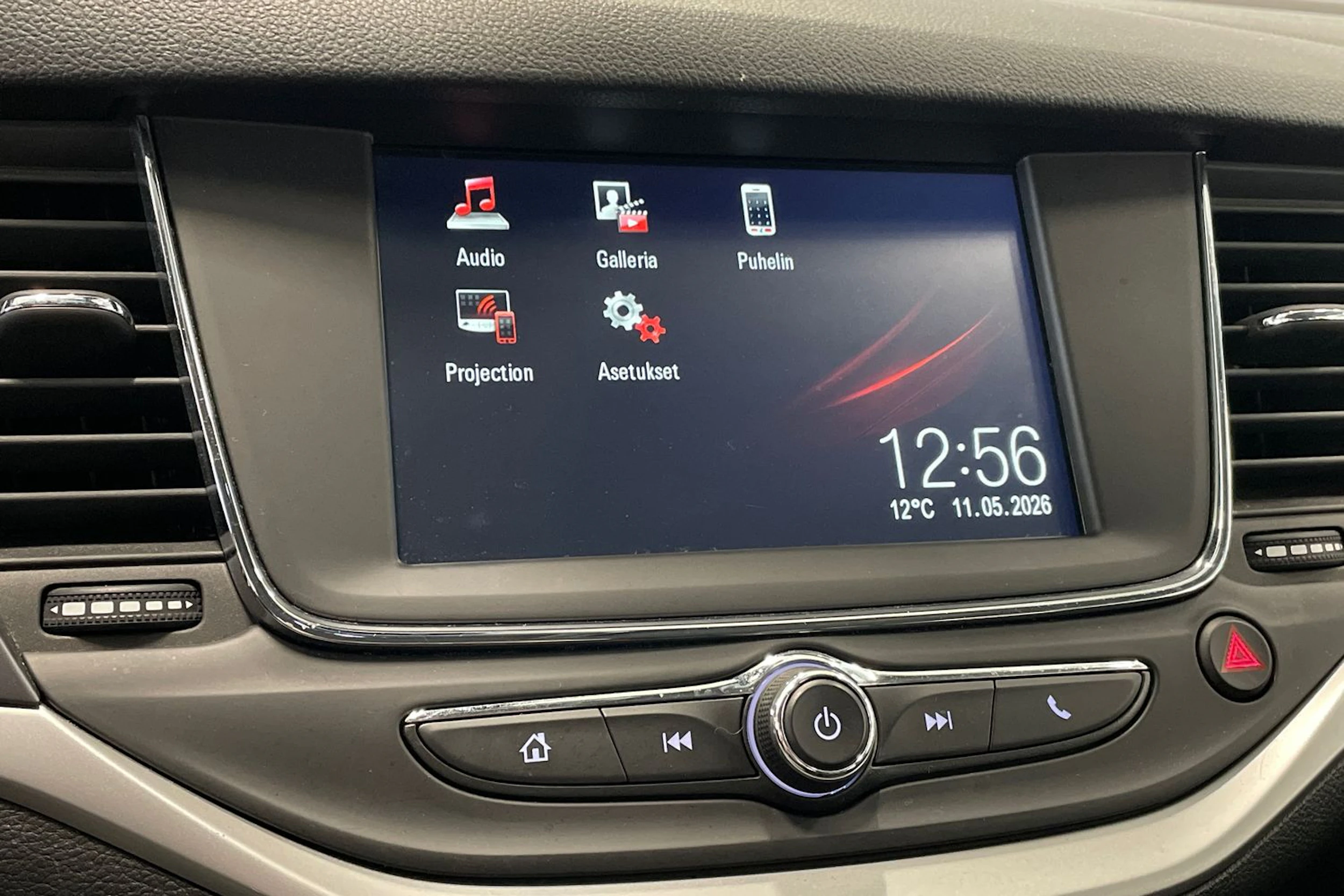 sininen Opel Astra 2019 kuva 22.