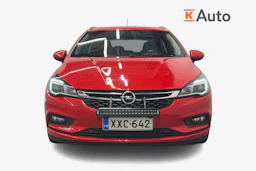 punainen Opel Astra 2019 kuva 4.