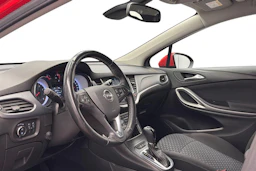 punainen Opel Astra 2019 kuva 6.