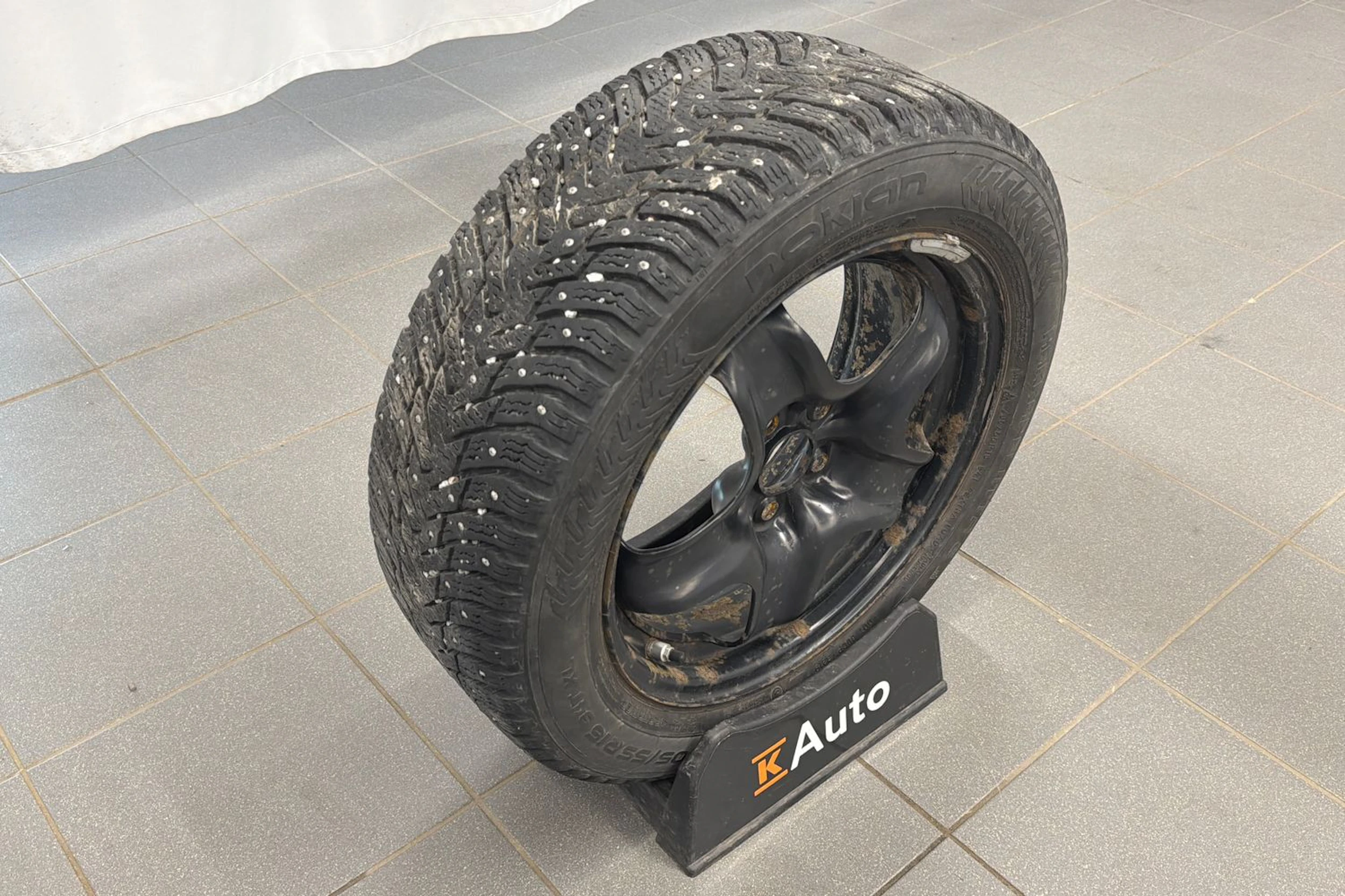punainen Opel Astra 2019 kuva 23.