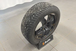 punainen Opel Astra 2019 kuva 23.