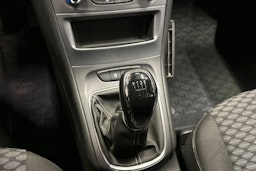 valkoinen Opel Astra 2020 kuva 21.