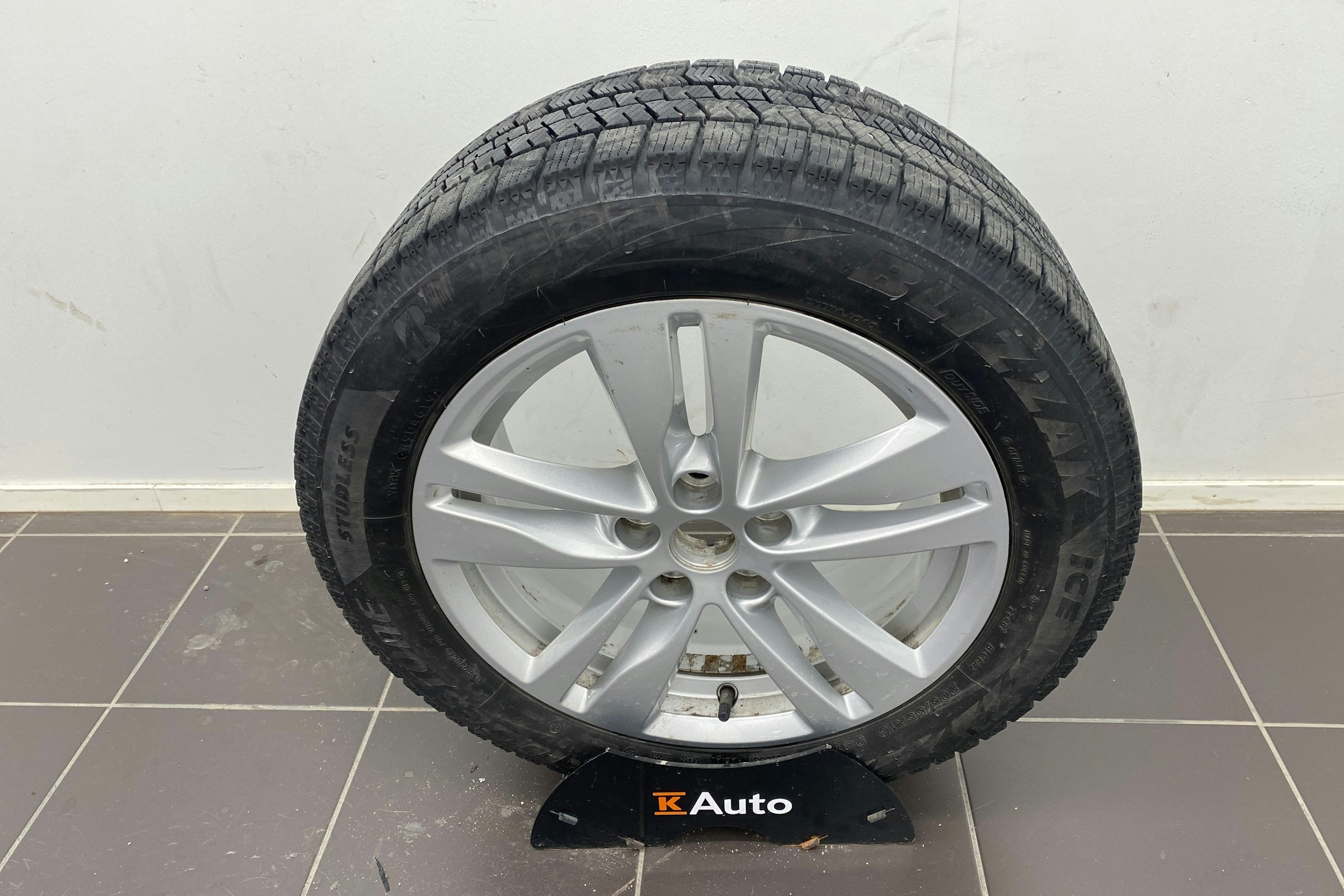 sininen Opel Astra 2021 kuva 11.