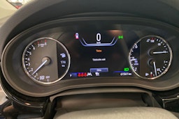 sininen Opel Astra 2021 kuva 16.