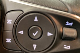 sininen Opel Astra 2021 kuva 18.