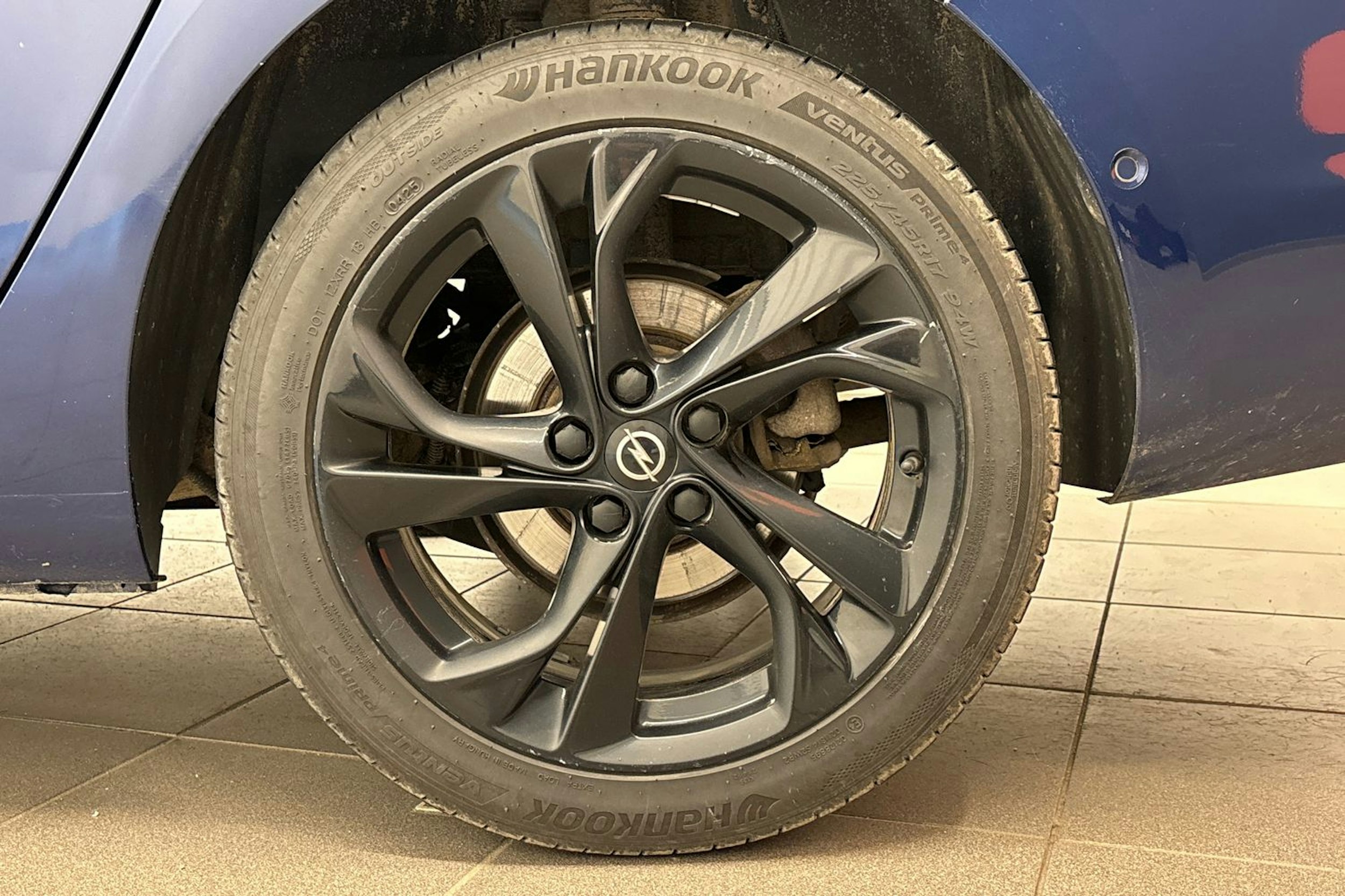 sininen Opel Astra 2021 kuva 13.