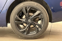 sininen Opel Astra 2021 kuva 13.