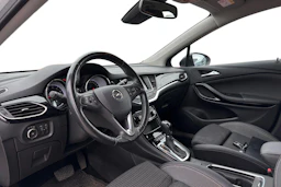 valkoinen Opel Astra 2021 kuva 3.