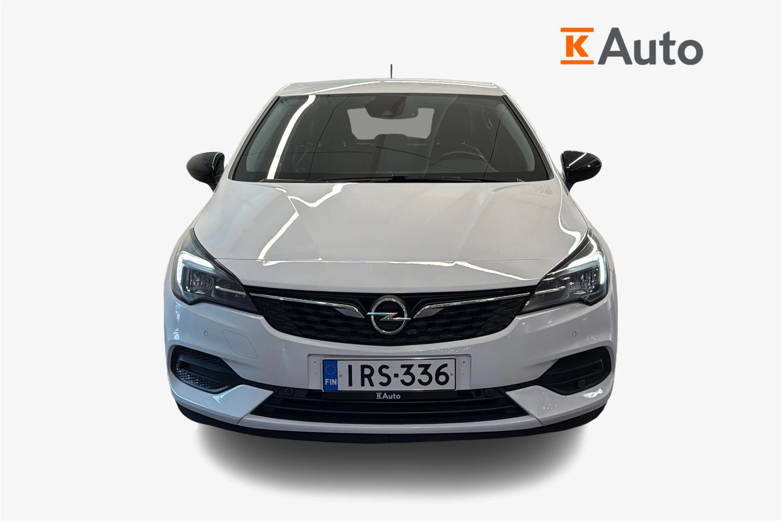 valkoinen Opel Astra 2021 kuva 4.