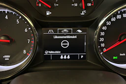 valkoinen Opel Astra 2021 kuva 24.