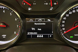 valkoinen Opel Astra 2021 kuva 26.