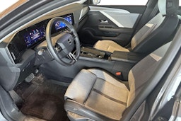 harmaa Opel Astra 2022 kuva 3.