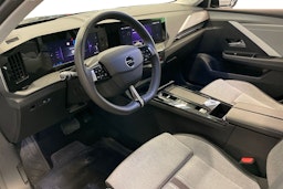 harmaa Opel Astra 2022 kuva 7.