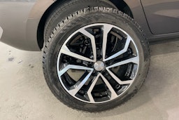harmaa Opel Astra 2022 kuva 13.