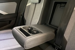 harmaa Opel Astra 2022 kuva 14.