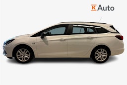 Valkoinen Opel Astra 2022 kuva 6.