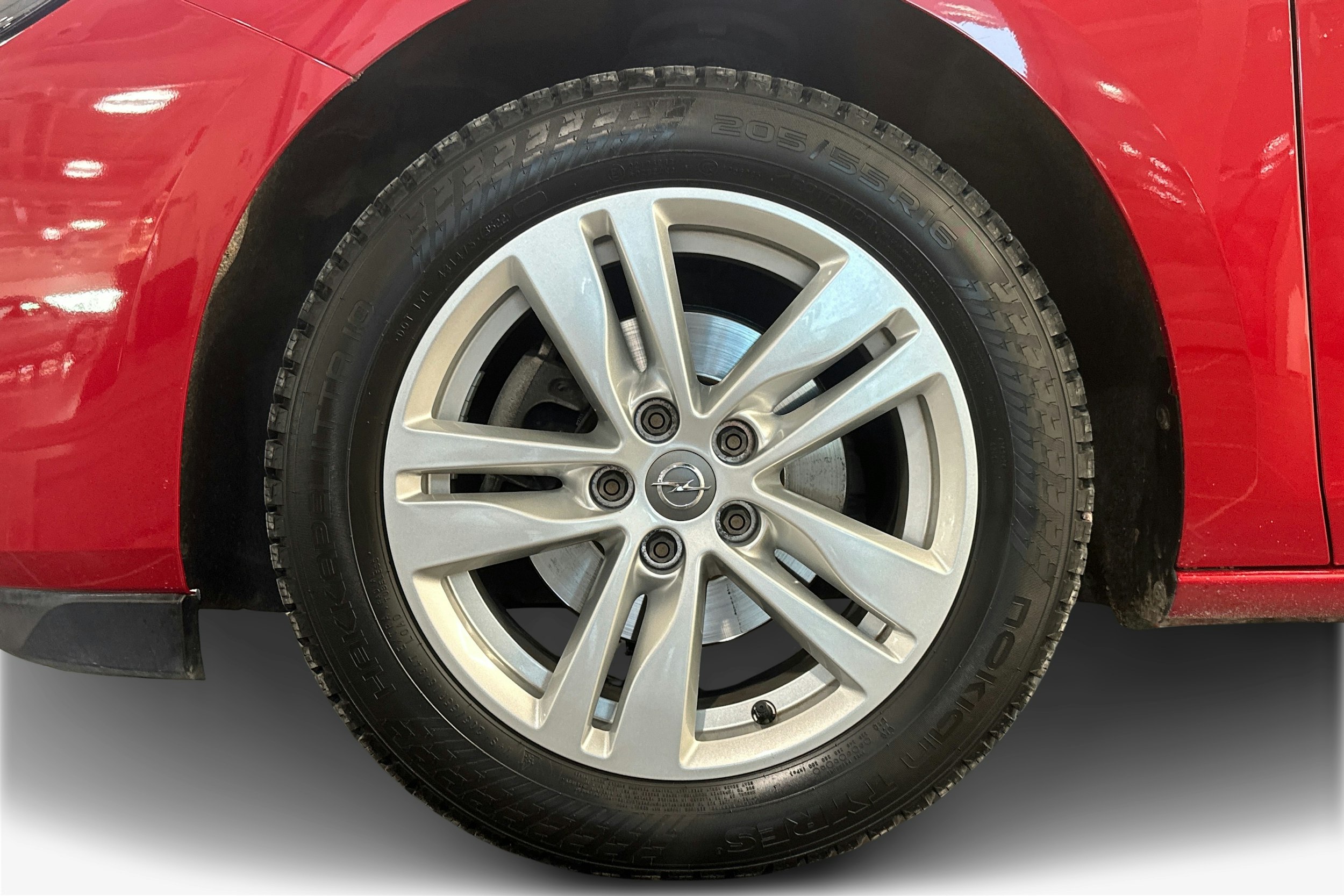 Punainen Opel ASTRA 2022 kuva 11.