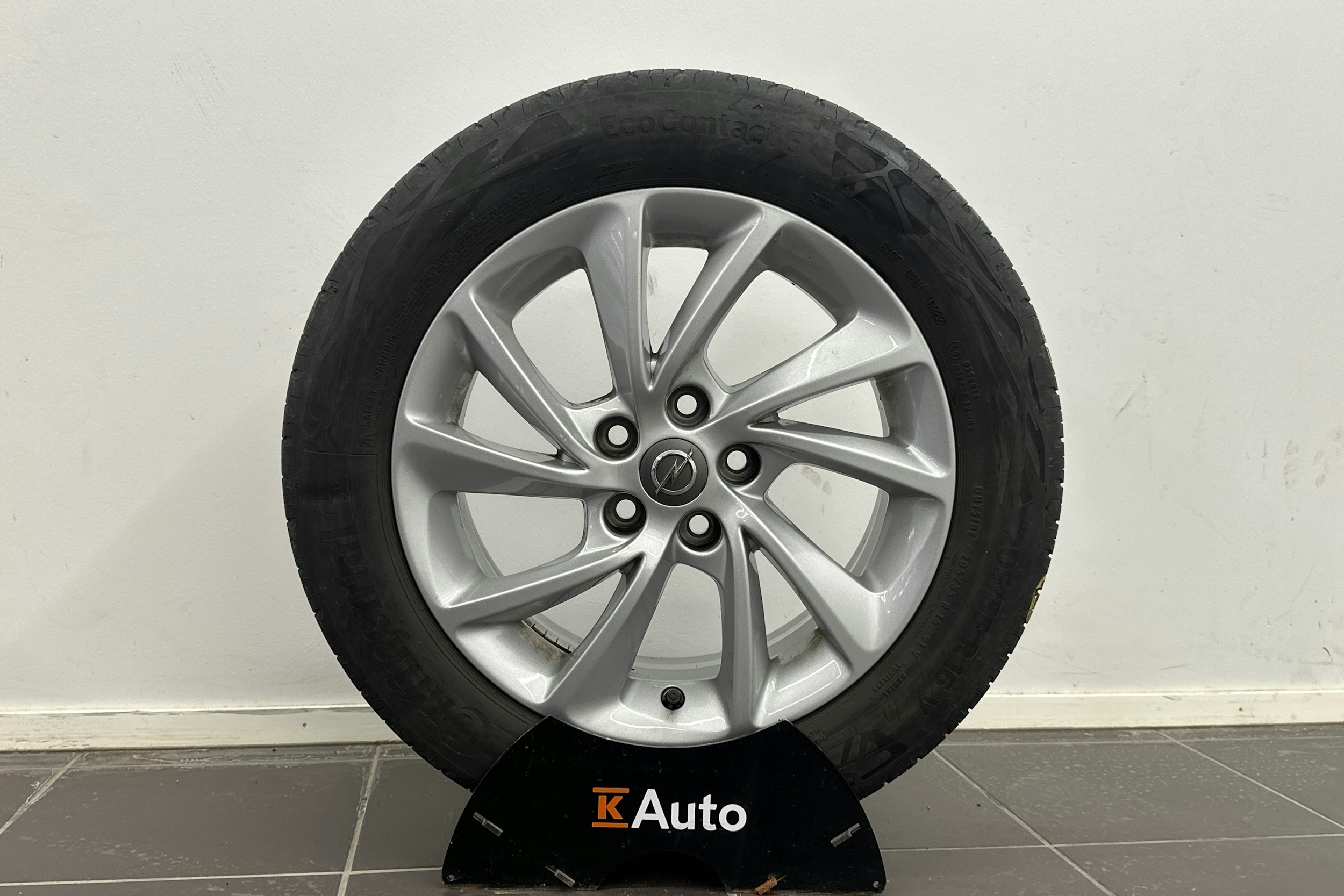 Punainen Opel ASTRA 2022 kuva 13.